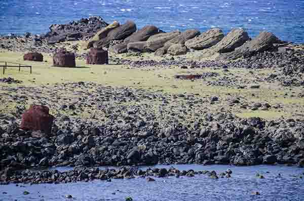 Chile - isla de Rapa Nui o Pascua 09 - Ahu Hanga Te'e